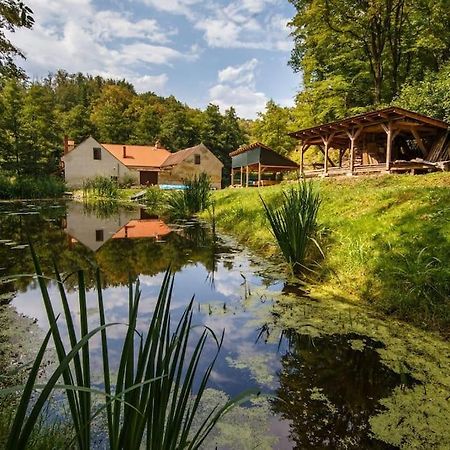 Apartmany Stara Pradelna Novy Dvur Bagian luar foto