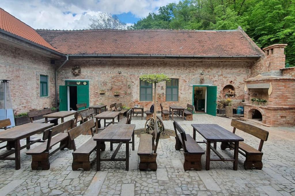 Apartmany Stara Pradelna Novy Dvur Bagian luar foto